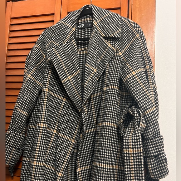 ZARA COAT NWOT - Picture 2 of 3